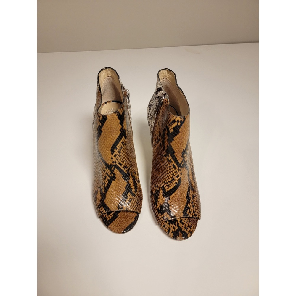 Vince Camuto Azalea Snakeskin Peep Toe Booties Brown White Leather 7.5M VC-AZALE